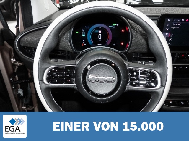 Fiat 500e La Prima Navi Memory Sitze LED Apple CarPlay Android Auto Klimaautom Fahrer