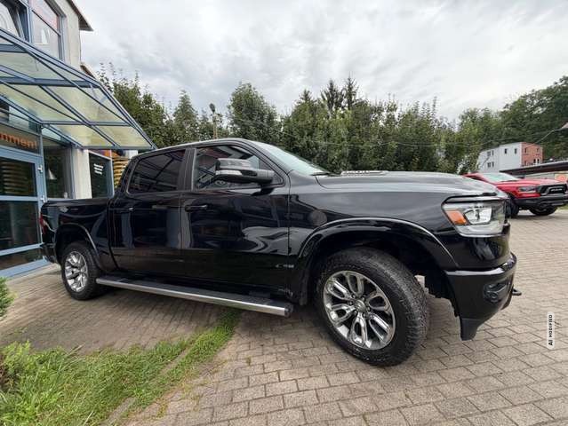 Dodge RAM 1500 5,7 HEMI LARAMIE Unfallfrei
