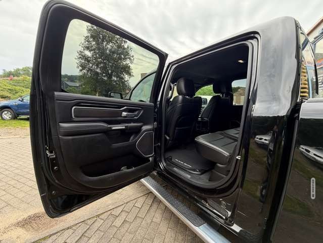 Dodge RAM 1500 5,7 HEMI LARAMIE Unfallfrei