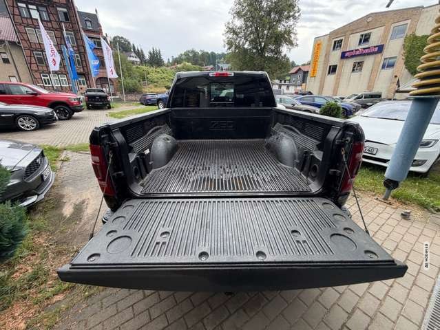 Dodge RAM 1500 5,7 HEMI LARAMIE Unfallfrei