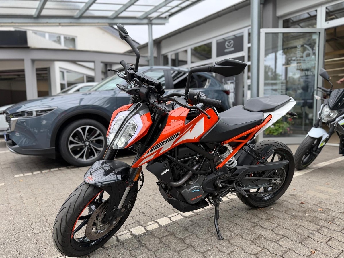 KTM 125 Duke 125er - Unfalfrei - 