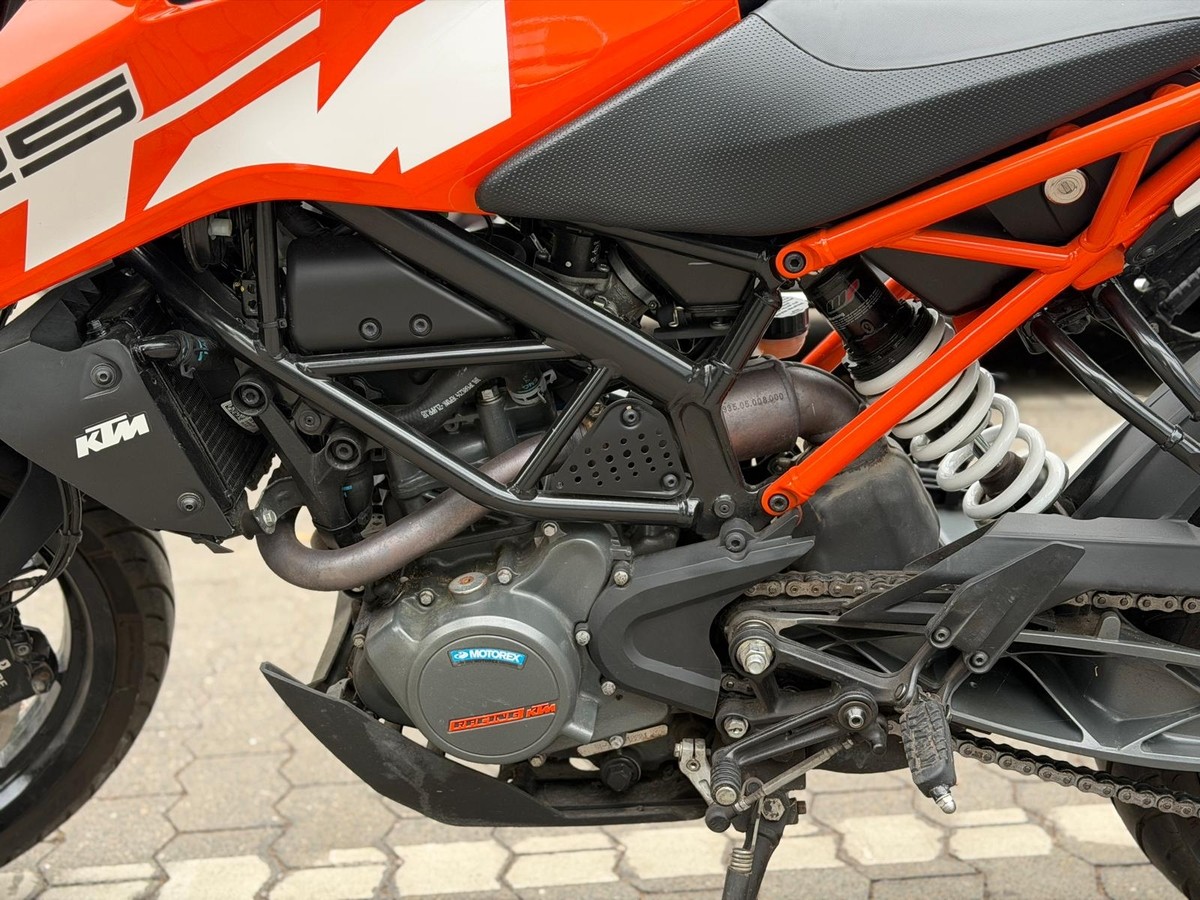 KTM 125 Duke 125er - Unfalfrei - Kundenauftrag 