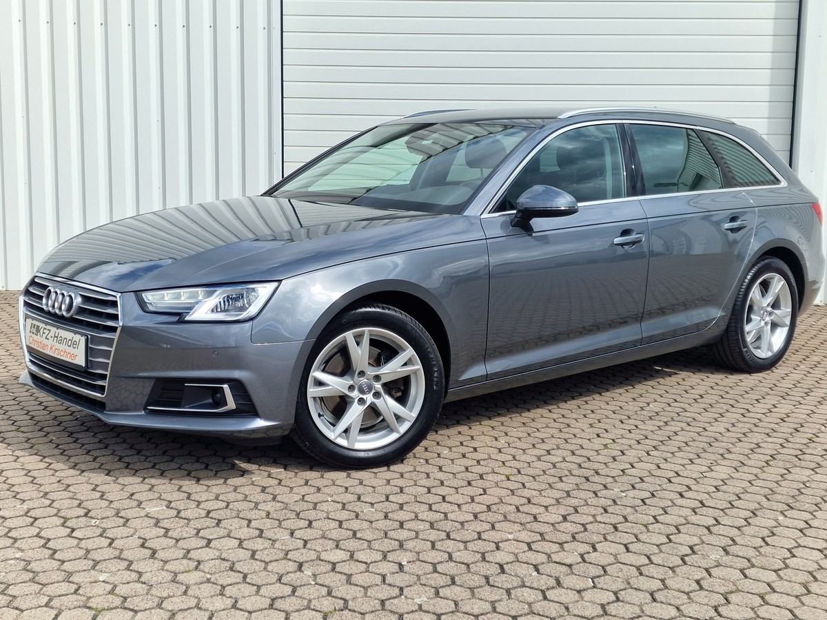 Audi A4 TFSI Sport*AHK*Sportsitze*Navi*ACC*Xenon
