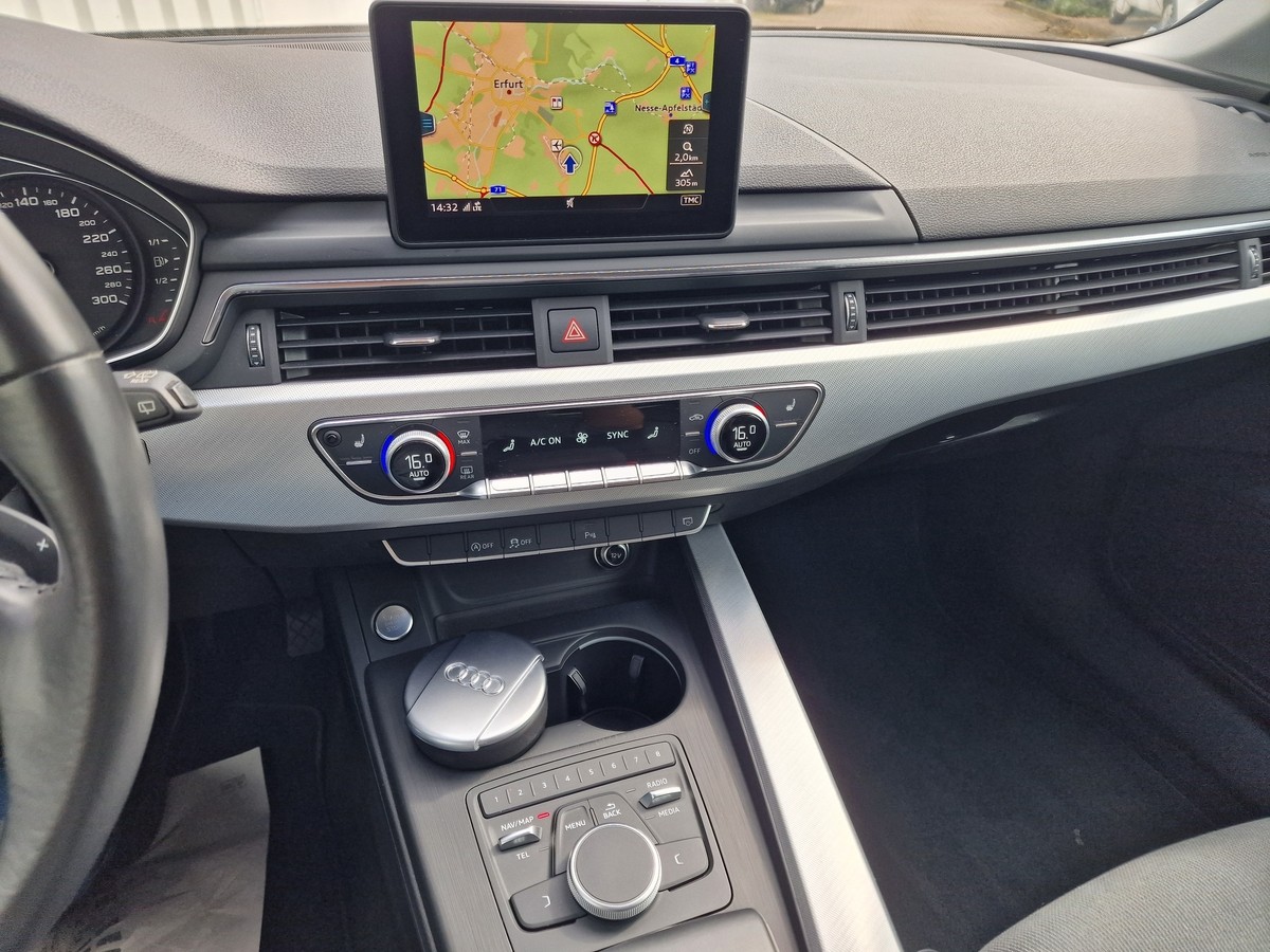 Audi A4 TFSI Sport*AHK*Sportsitze*Navi*ACC*Xenon