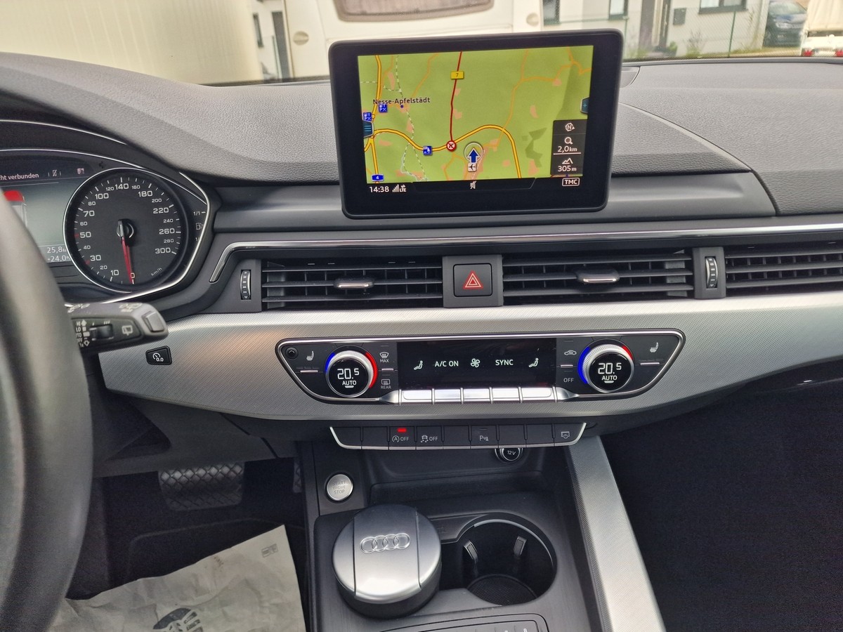 Audi A4 TFSI Sport*AHK*Sportsitze*Navi*ACC*Xenon