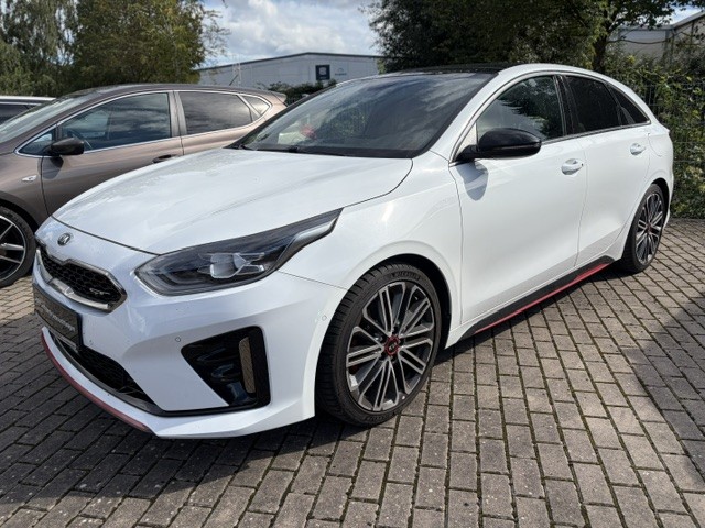 Kia pro_cee'd / ProCeed Proceed 1.6 T-GDI GT + AHK + Winterräder