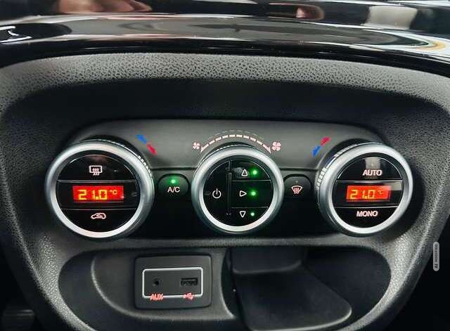 Fiat 500L Trekking 1.4 Navi Klimaaut. PDC Allwetter