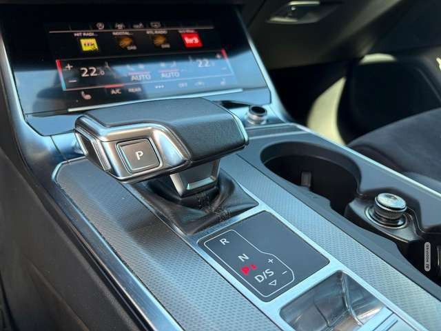Audi A6 Avant 40 TDI sport Kamera