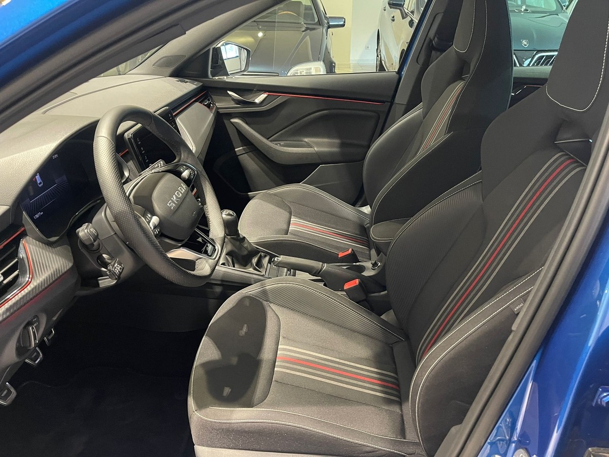 Skoda Scala Monte Carlo 1.0 TSI AHK PANO Matrix 5J 