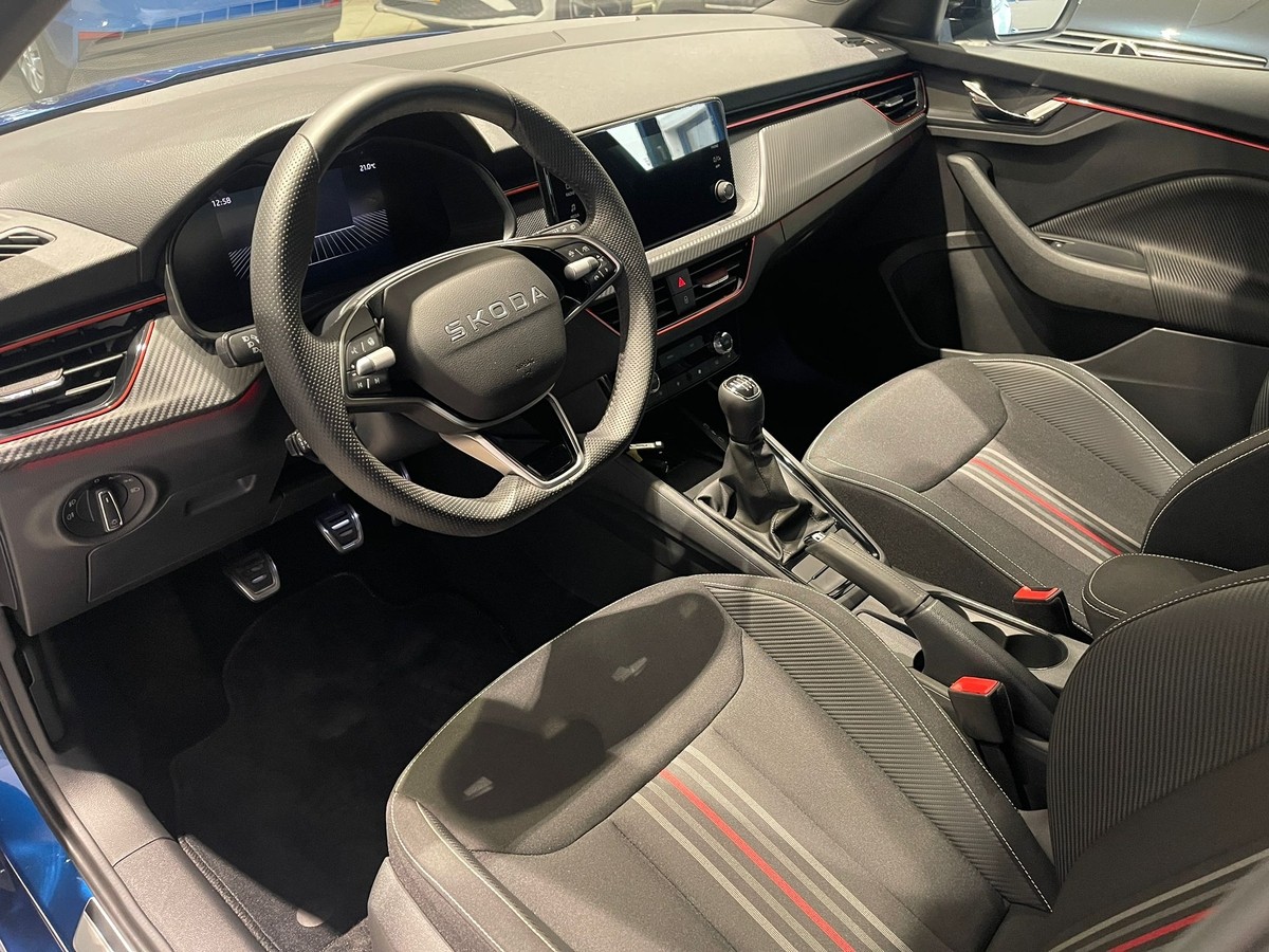 Skoda Scala Monte Carlo 1.0 TSI AHK PANO Matrix 5J 