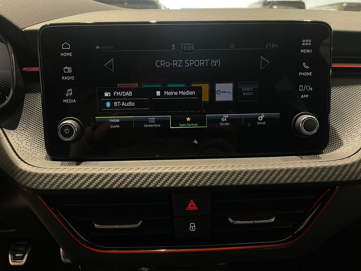 Skoda Scala Monte Carlo 1.0 TSI AHK PANO Matrix 5J 