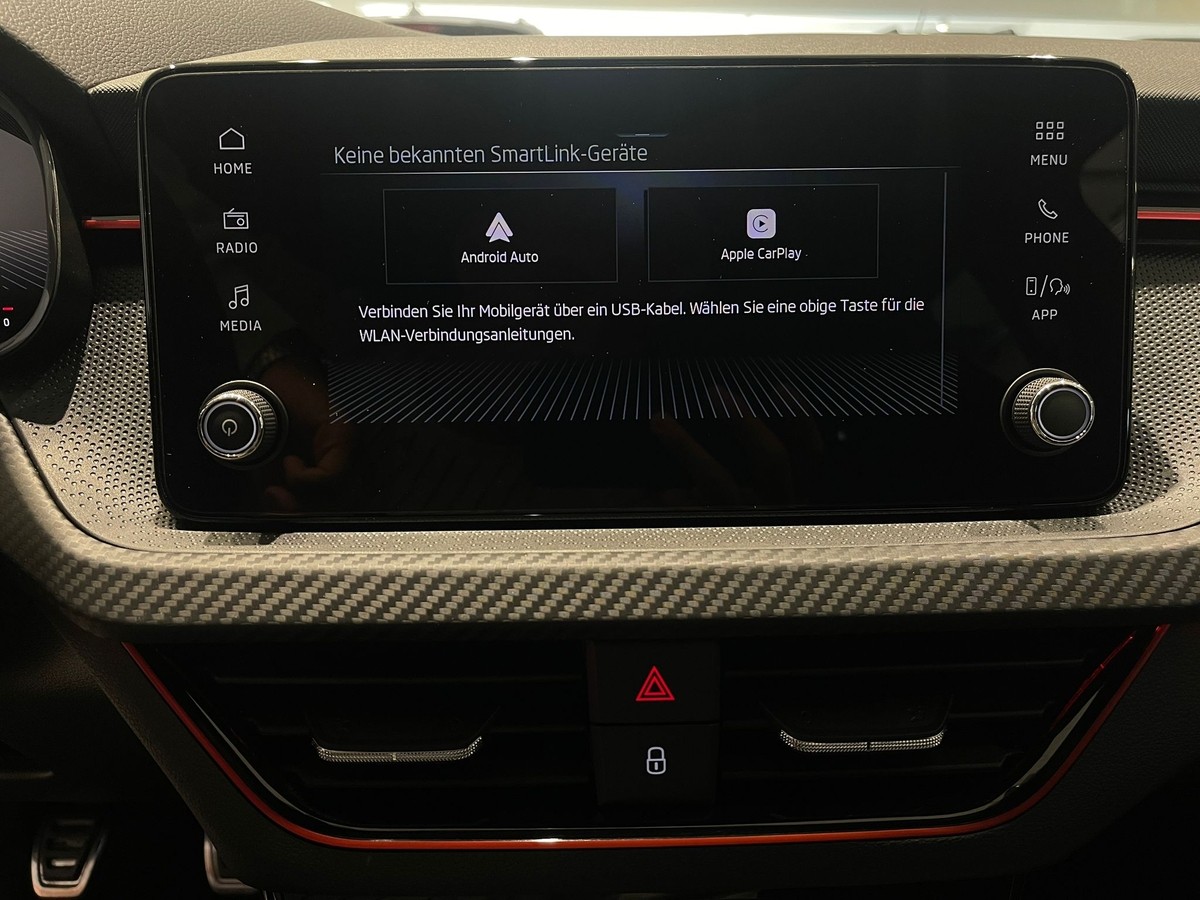 Skoda Scala Monte Carlo 1.0 TSI AHK PANO Matrix 5J 