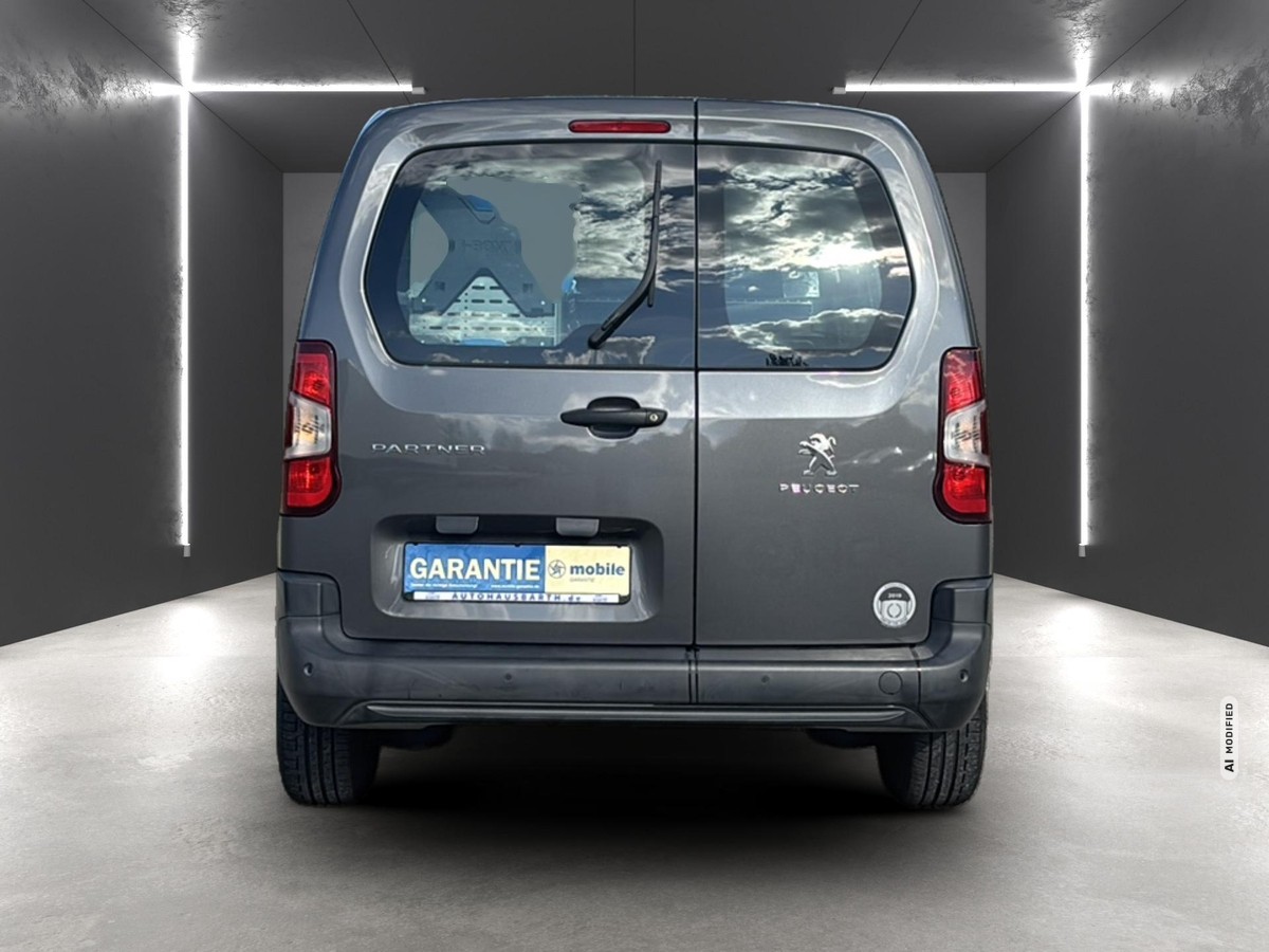 Peugeot Partner Premium L1 *NAVI*KLIMA*3-SITZER*SORTIMO-EINBAU