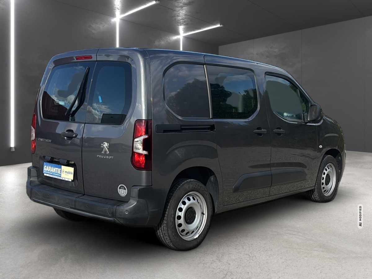 Peugeot Partner Premium L1 *NAVI*KLIMA*3-SITZER*SORTIMO-EINBAU