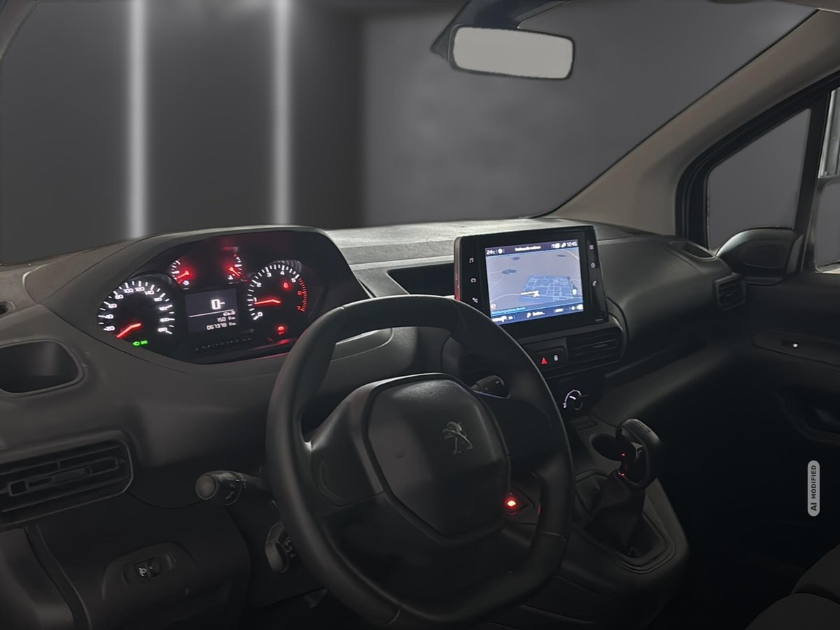 Peugeot Partner Premium L1 *NAVI*KLIMA*3-SITZER*SORTIMO-EINBAU