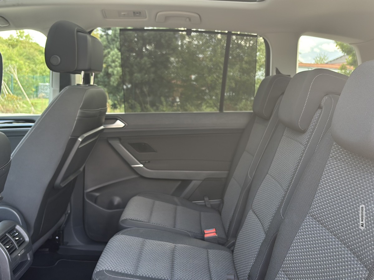 Volkswagen Touran 1.5 TSI *LED*SHZ*NAVI*KLIMA