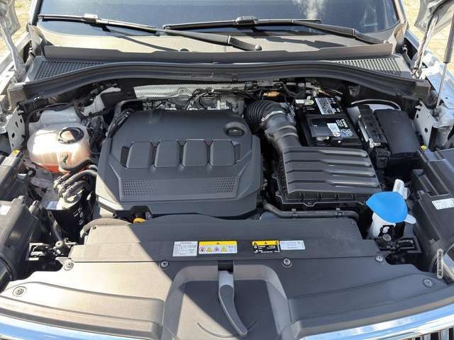 Skoda Kodiaq 2.0 TDI Tour 4x4 DSG / NAVI / AHK / STHZG / LED /