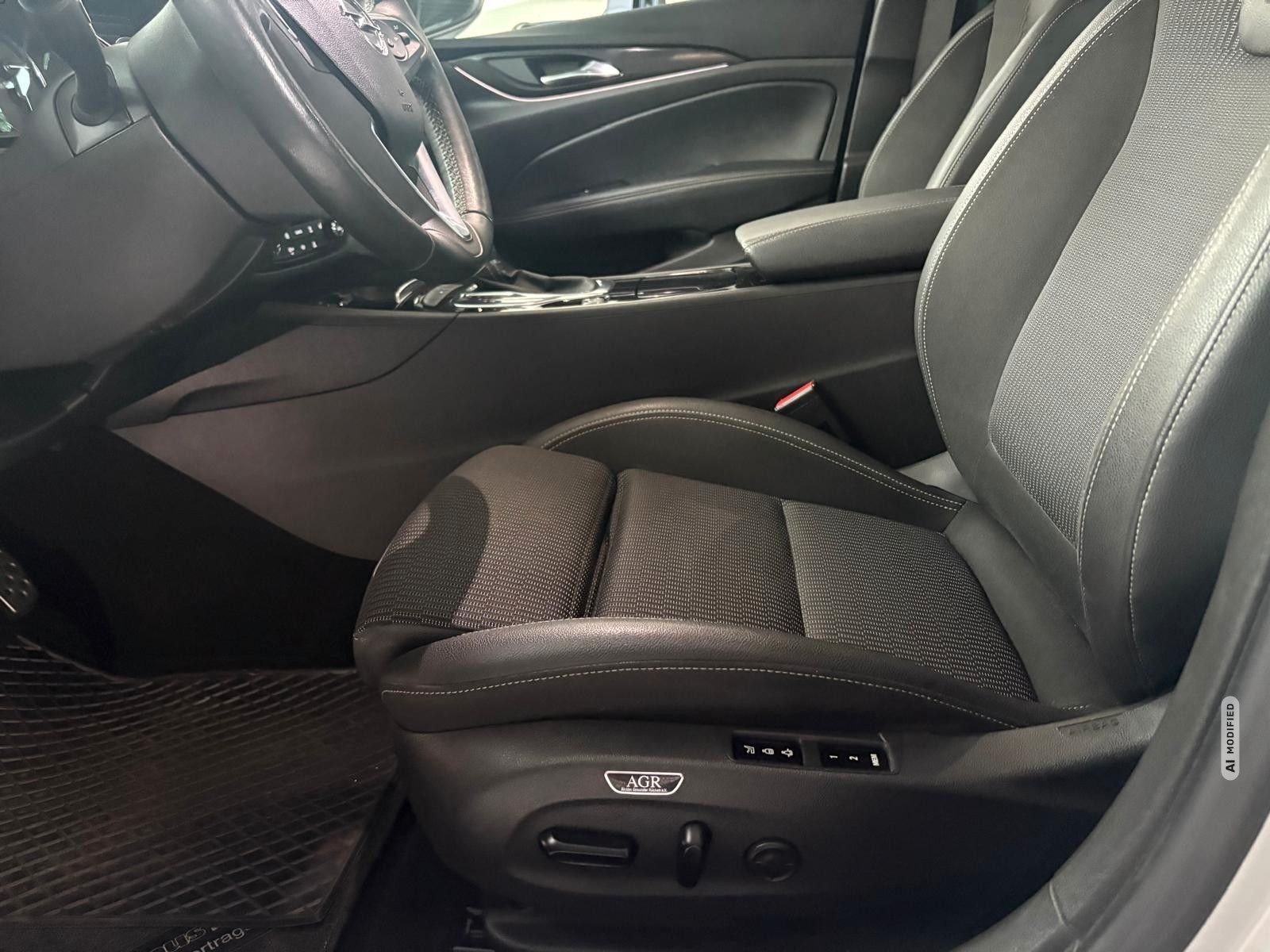 Opel Insignia B ST Elegance *PANOD SHZ LHZ RFK u.v.m*