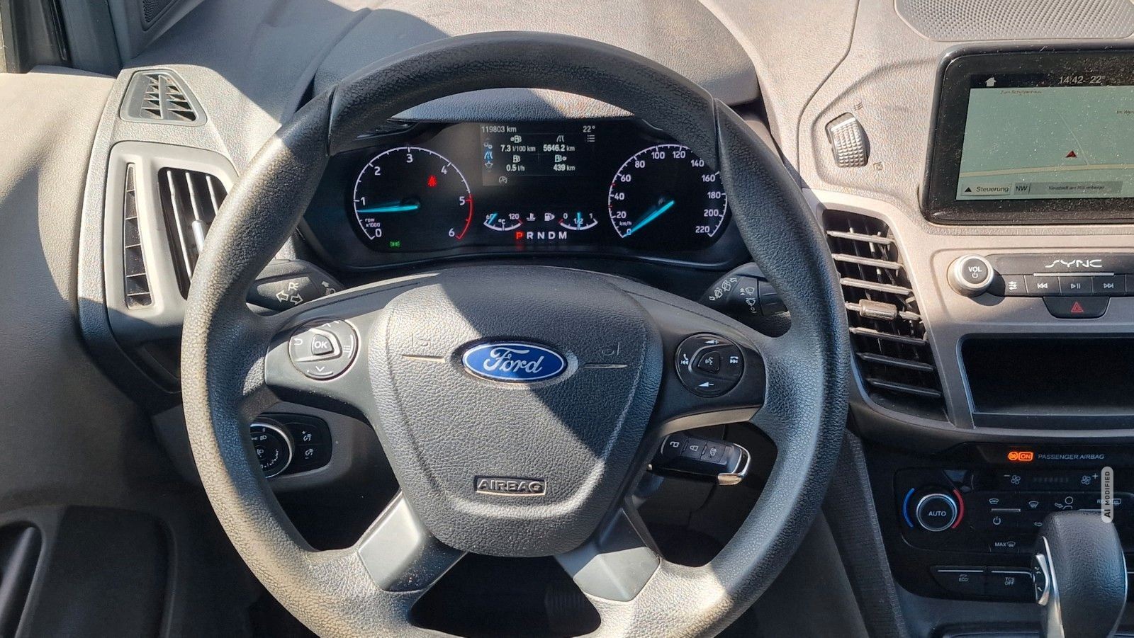 Ford Transit Connect Kombi Trend 1.HD AHK