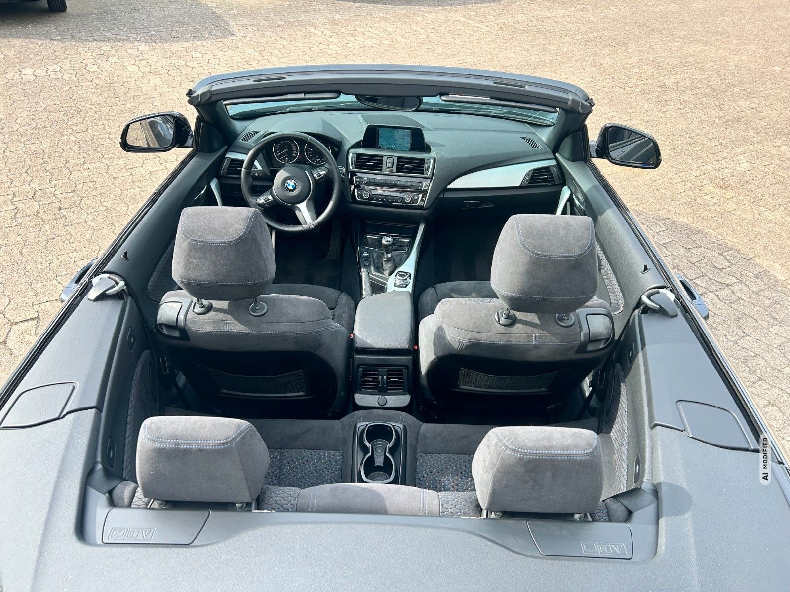 BMW 220 i Cabrio M Paket 1. Hand