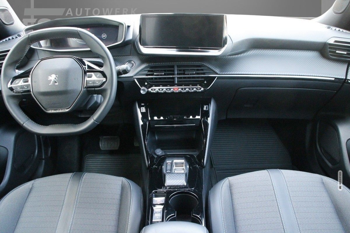 Peugeot 2008 E- Allure Pack Elektro / Navi