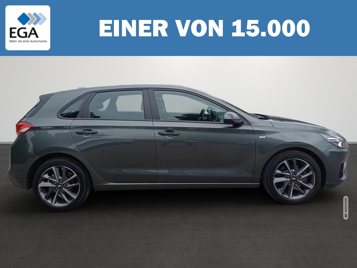 Hyundai i30 1.0 T-GDI Trend MHEV Sitzh. Kamera PDC Navi App 