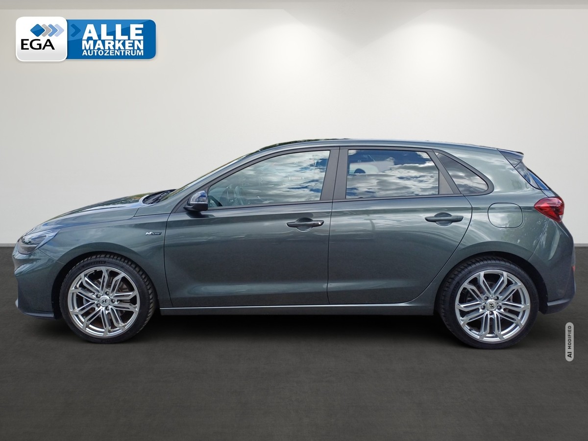 Hyundai i30 1.5 T-GDI N-Line MHEV Pano Sitzh. Navi App Kamera PDC