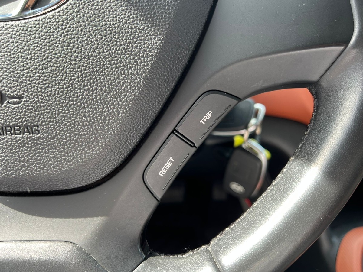 Hyundai i10 1.0 Trend - Automatik - Klima - Sitzhzg - Lenkradhzg