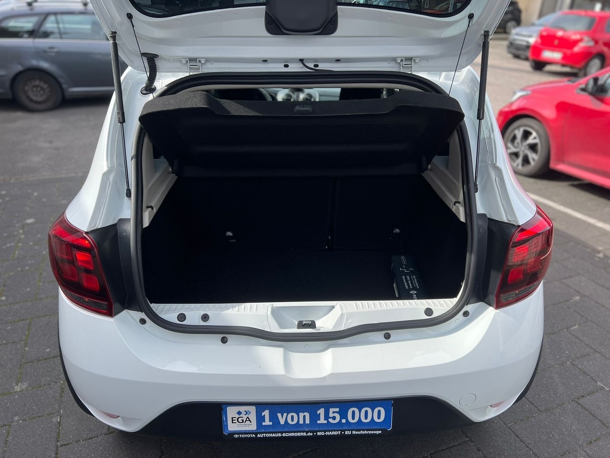 Dacia Sandero II 1.0 SCe 75 Stepway Essential - Sitzhzg. - Klima