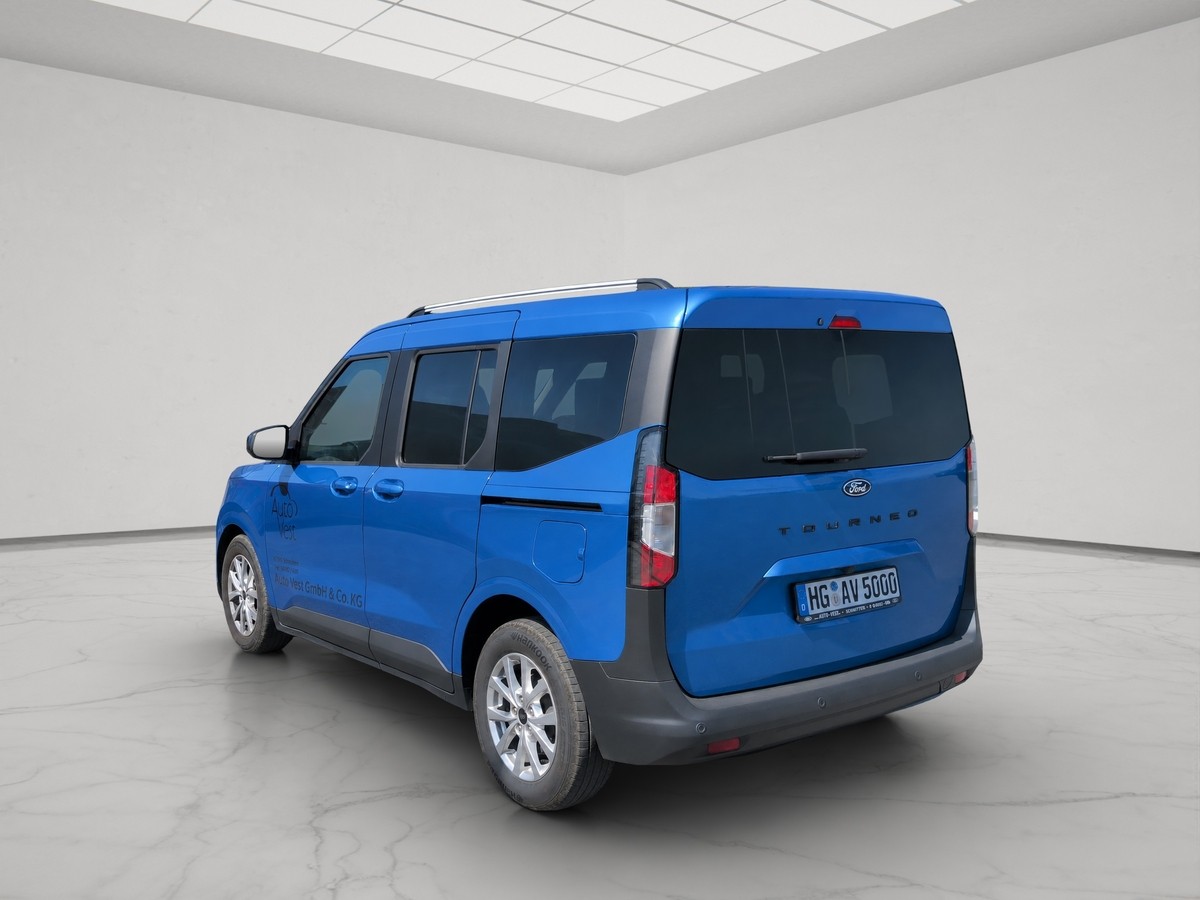 Ford Tourneo Courier Titanium