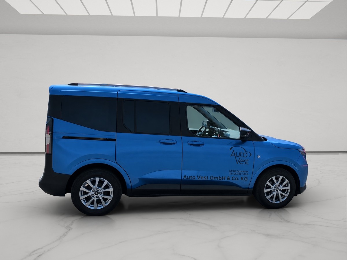 Ford Tourneo Courier Titanium