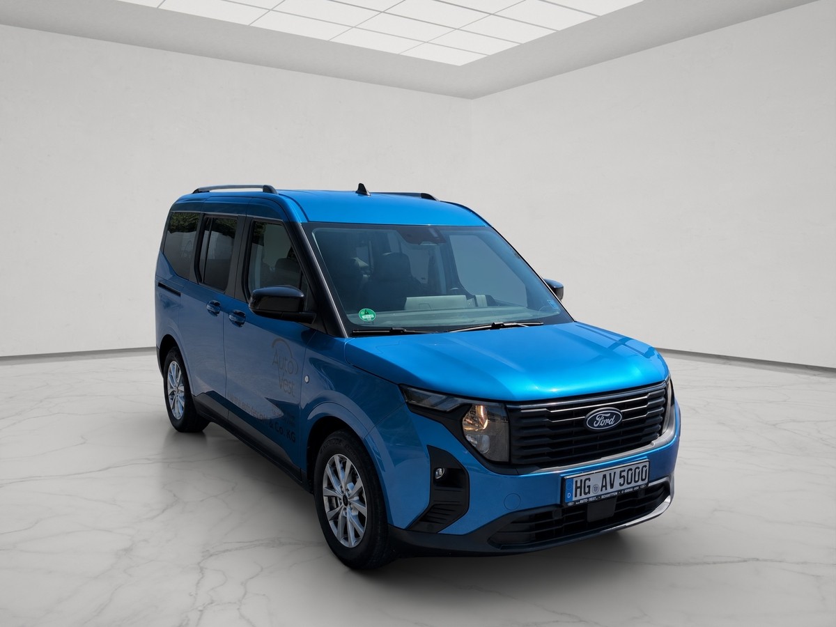 Ford Tourneo Courier Titanium