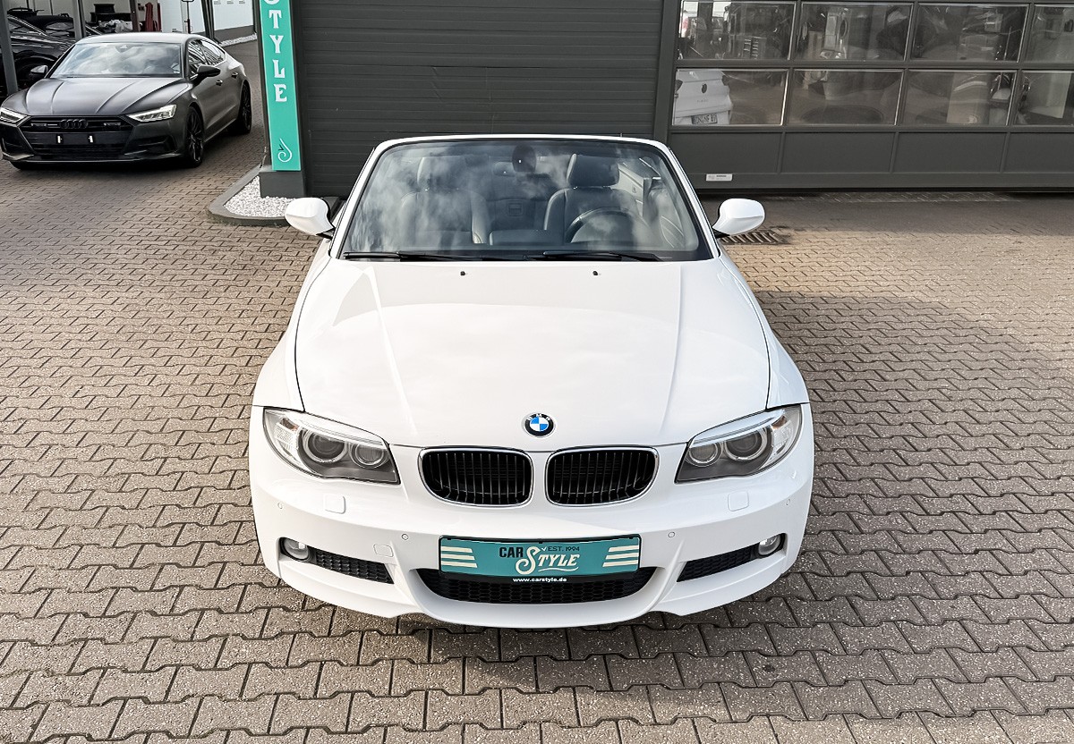 BMW 123d Cabrio LCI Aut M Sport Paket Harman Kardon