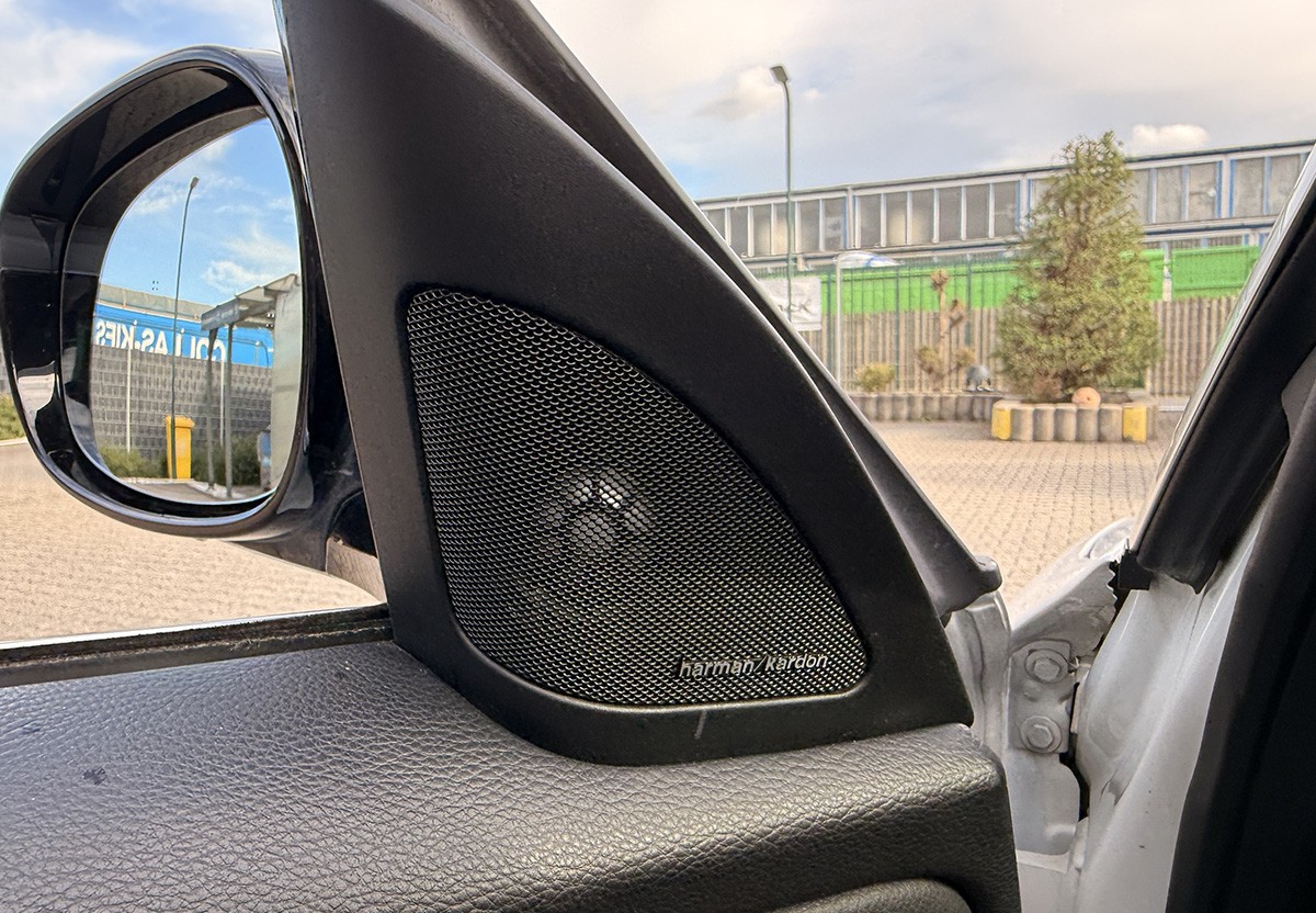 BMW 123d Cabrio LCI Aut M Sport Paket Harman Kardon