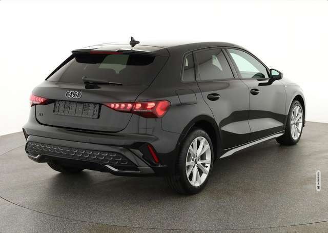 Audi A3 Sportback 35 TFSI S-tronic S-LINE, AHK, Matrix, Na
