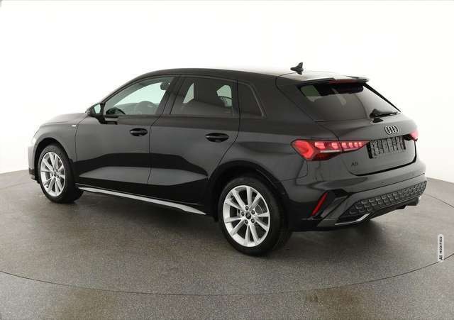 Audi A3 Sportback 35 TFSI S-tronic S-LINE, AHK, Matrix, Na