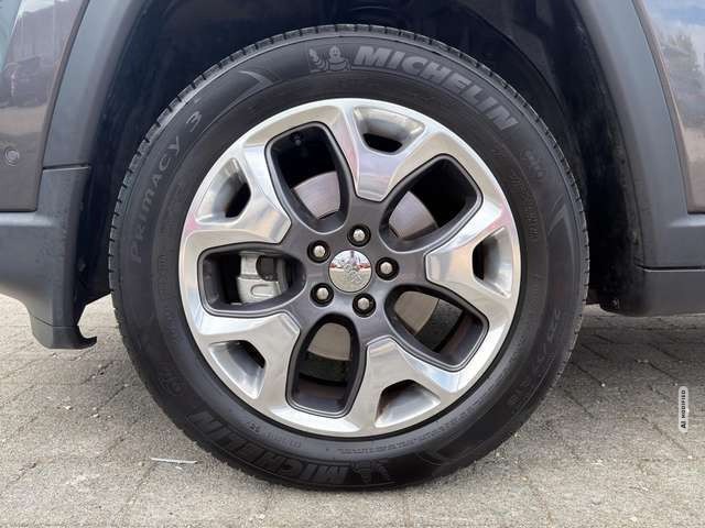 Jeep Compass 1.4 Limited 4WD AUTOMATIK / NAVI / AHK / ACC