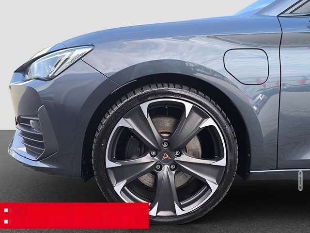 Cupra Leon 1.4 e-Hybrid DSG VZ LED NAVI PDC SHZ KEYLESS