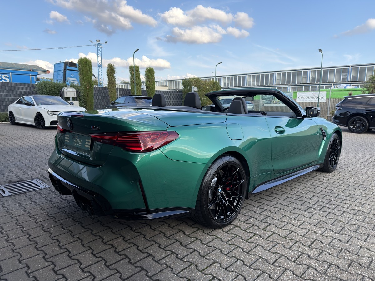 BMW M4  Competition M xDrive Cabrio LCI Carbon Assistenz