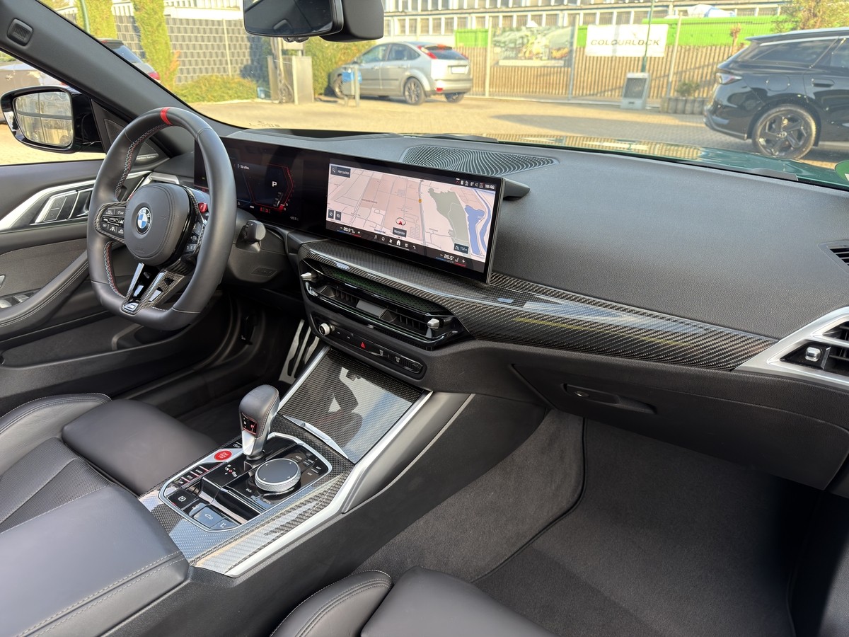 BMW M4  Competition M xDrive Cabrio LCI Carbon Assistenz