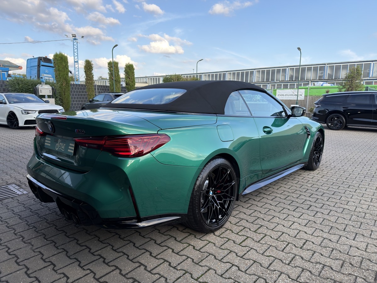 BMW M4  Competition M xDrive Cabrio LCI Carbon Assistenz