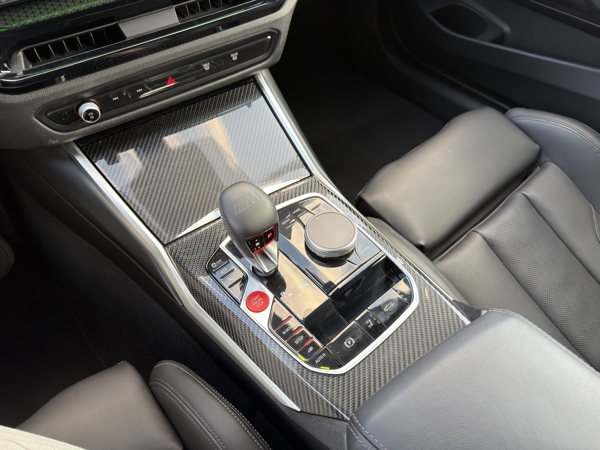 BMW M4  Competition M xDrive Cabrio LCI Carbon Assistenz