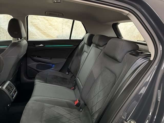 Volkswagen Golf VIII Style 1.4 TSI eHybrid NAVI LED ACC AHK