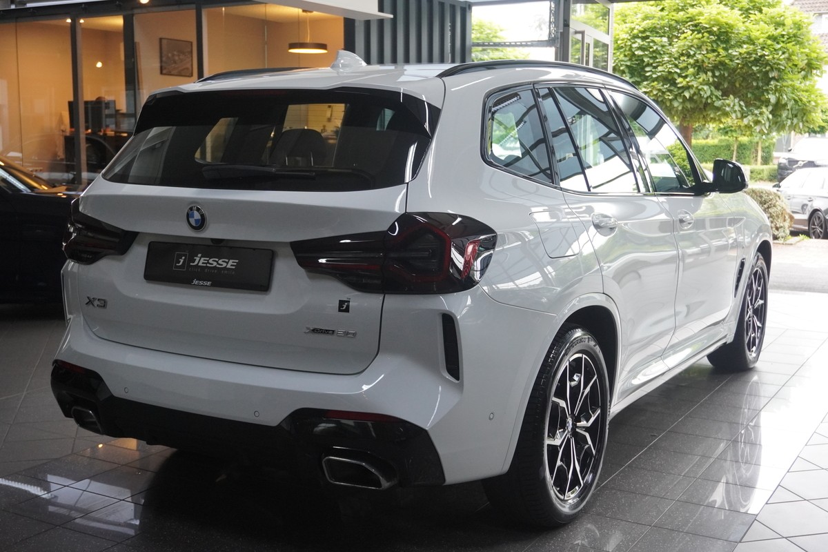 BMW X3  20i xDrive M Sport Shadow LED Leder RCAM
