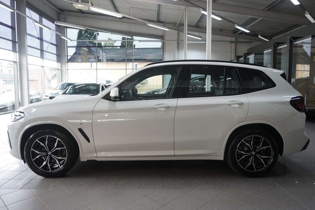 BMW X3  20i xDrive M Sport Shadow LED Leder RCAM