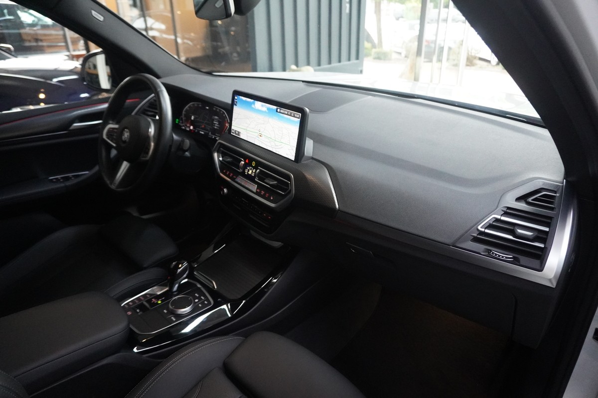 BMW X3  20i xDrive M Sport Shadow LED Leder RCAM