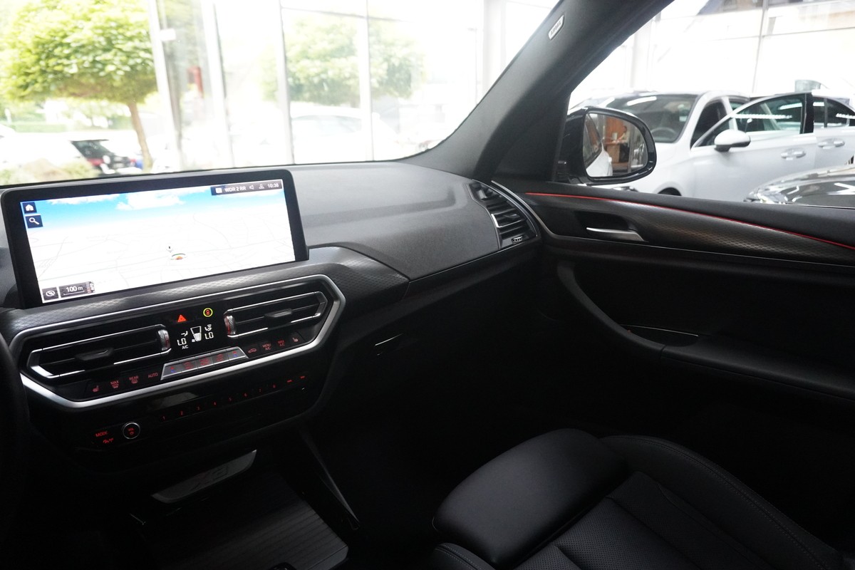 BMW X3  20i xDrive M Sport Shadow LED Leder RCAM