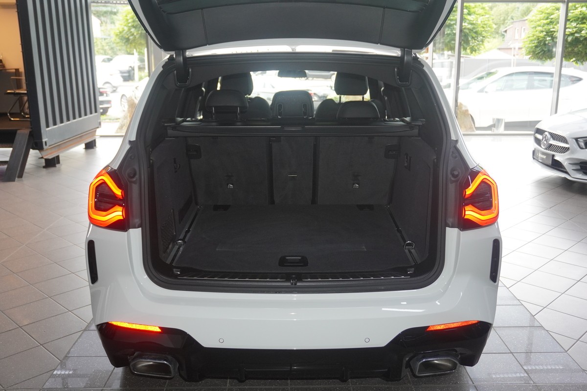 BMW X3  20i xDrive M Sport Shadow LED Leder RCAM