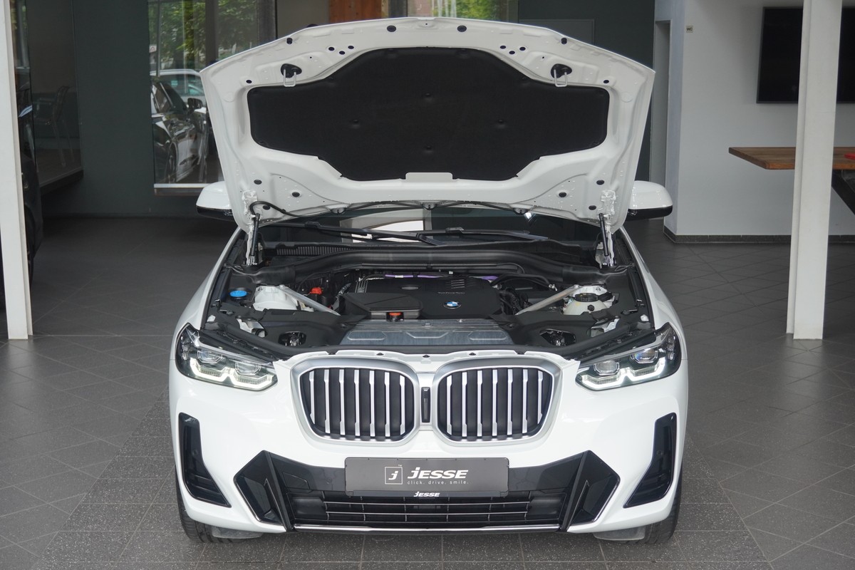BMW X3  20i xDrive M Sport Shadow LED Leder RCAM