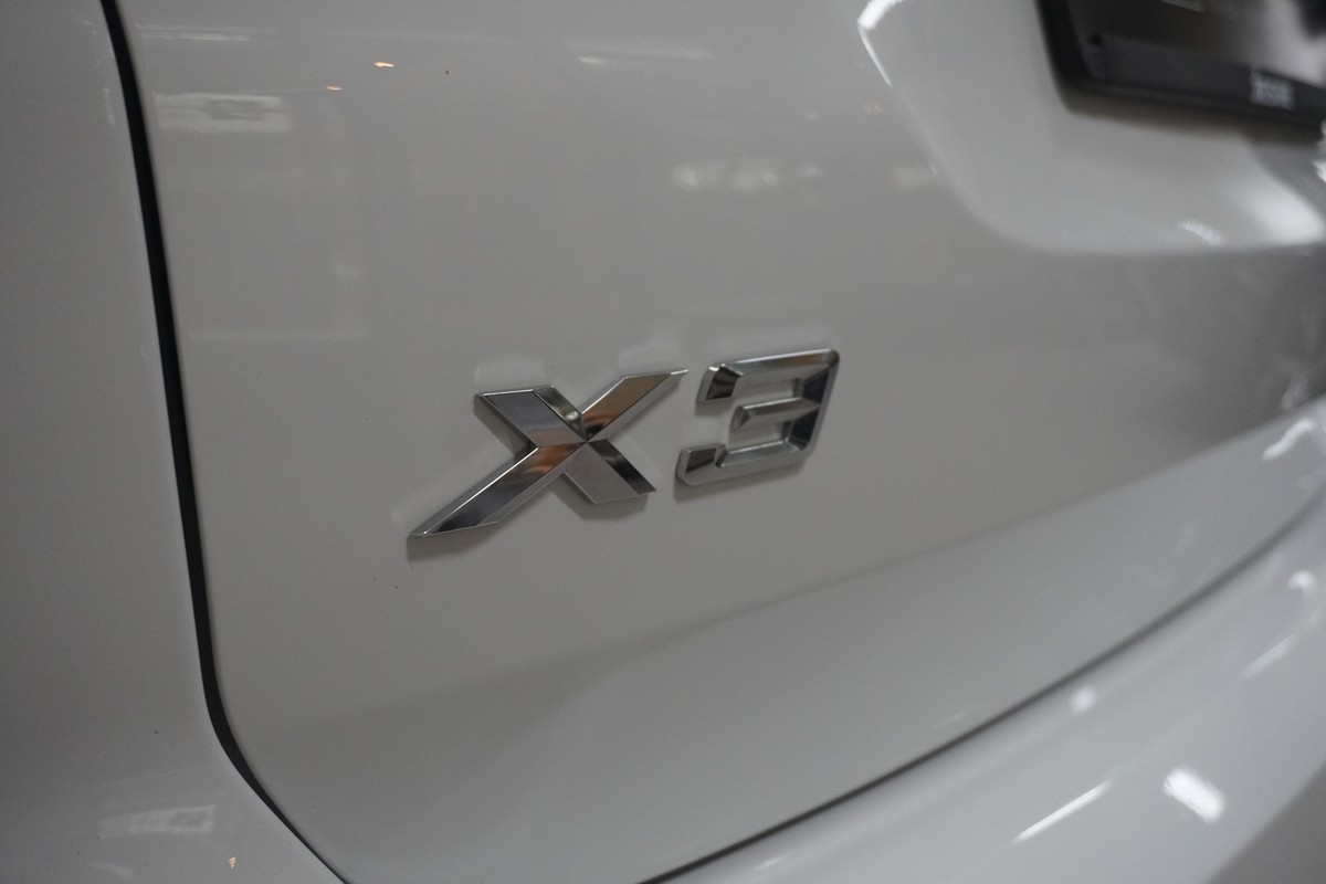 BMW X3  20i xDrive M Sport Shadow LED Leder RCAM